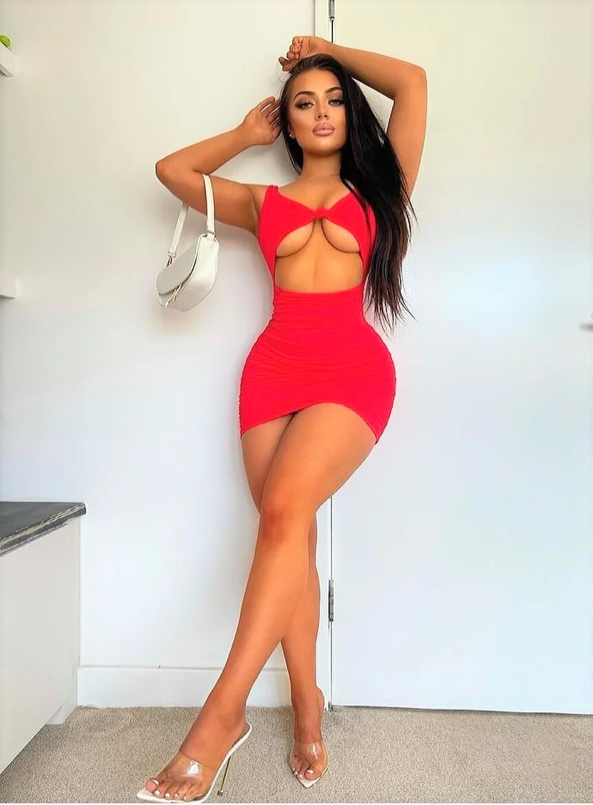 Индивидуалка Тамара Брюнетка c 3 размером груди у метро Садовая Санкт-Петербург Фото - 3