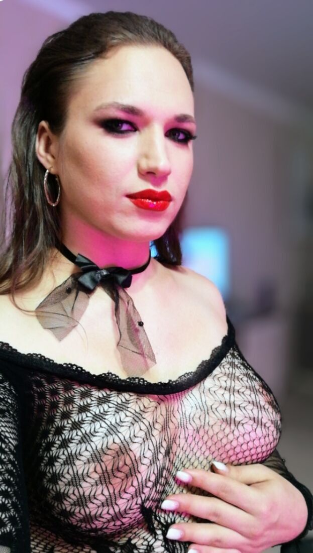 Индивидуалка Маша Блондинка c 2 размером груди у метро Академическая Санкт-Петербург Фото - 4