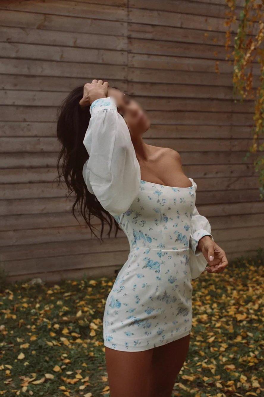 Индивидуалка Алла Брюнетка c 2 размером груди у метро Волковская Санкт-Петербург Фото - 1