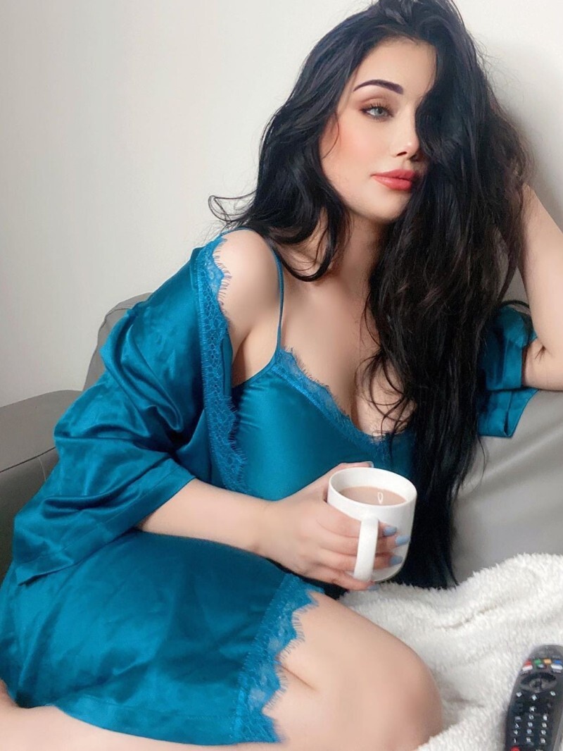 Индивидуалка Жанна Брюнетка c 3 размером груди у метро Технологический Институт Санкт-Петербург Фото - 3