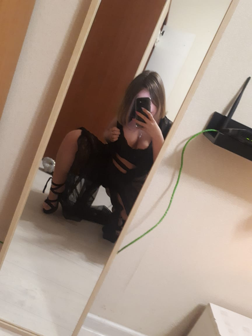 Индивидуалка Инна Шатенка c 4 размером груди у метро Достоевская Санкт-Петербург Фото - 3