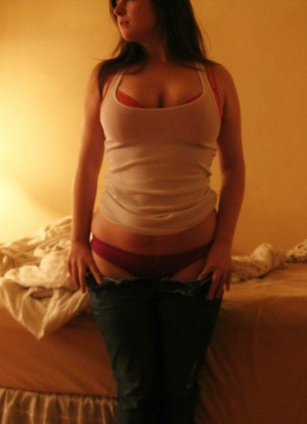 Индивидуалка Киса Шатенка c 4 размером груди у метро Достоевская Санкт-Петербург Фото - 4