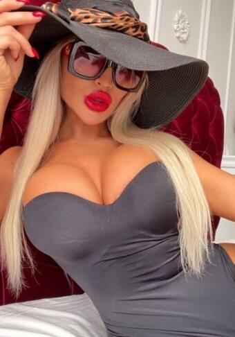 Индивидуалка Питера Мила, у метро Парк Победы