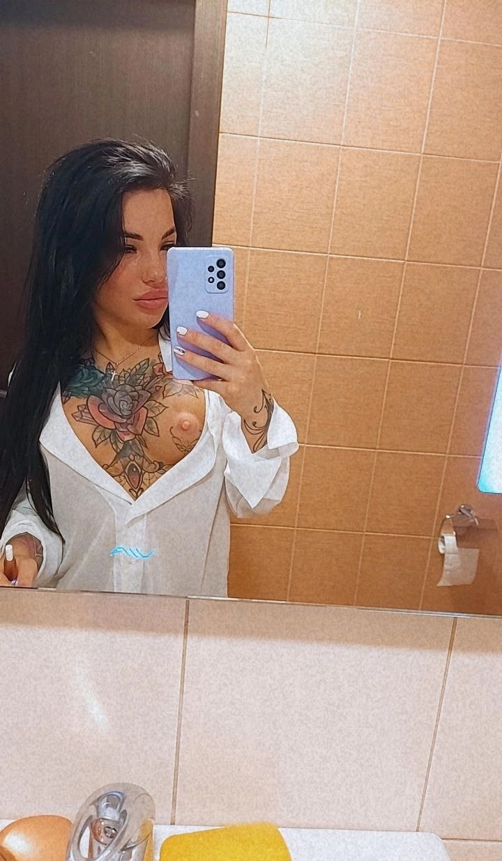 Индивидуалка Даша Брюнетка c 3 размером груди у метро Новочеркасская Санкт-Петербург Фото - 4