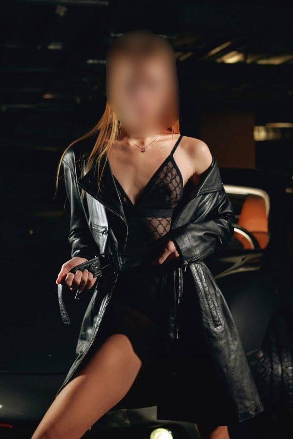 Путана Эмилия Рыжая c 3 размером груди у метро Ленинский Проспект Санкт-Петербург Фото - 3