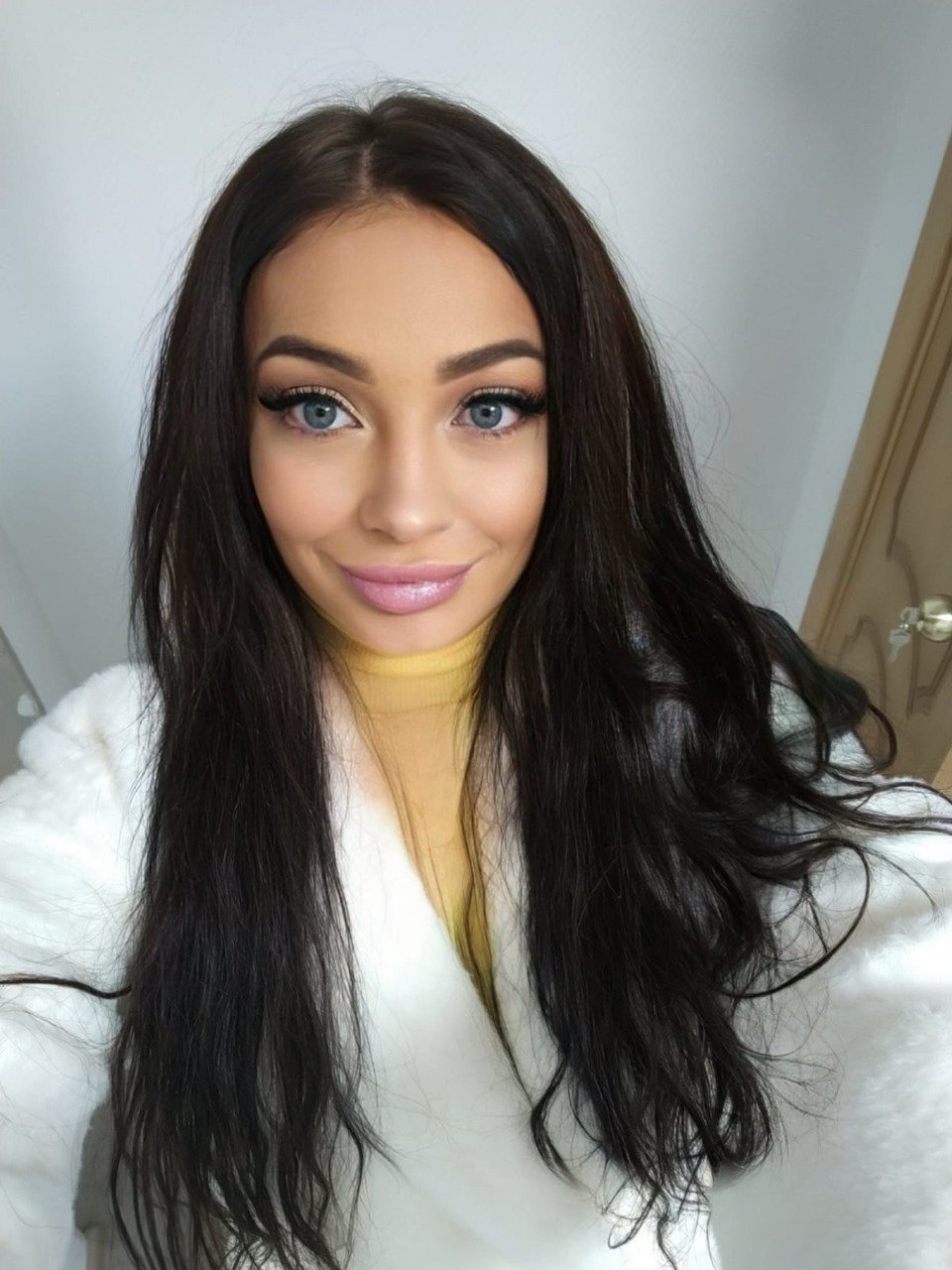 Путана Джулия Брюнетка c 3 размером груди у метро Чкаловская Санкт-Петербург Фото - 3