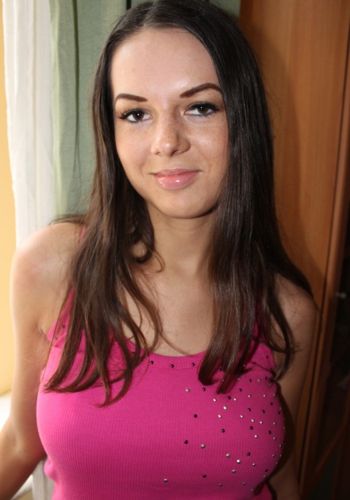 Путана Катя Шатенка c 3 размером груди у метро Площадь Восстания Санкт-Петербург Фото - 3